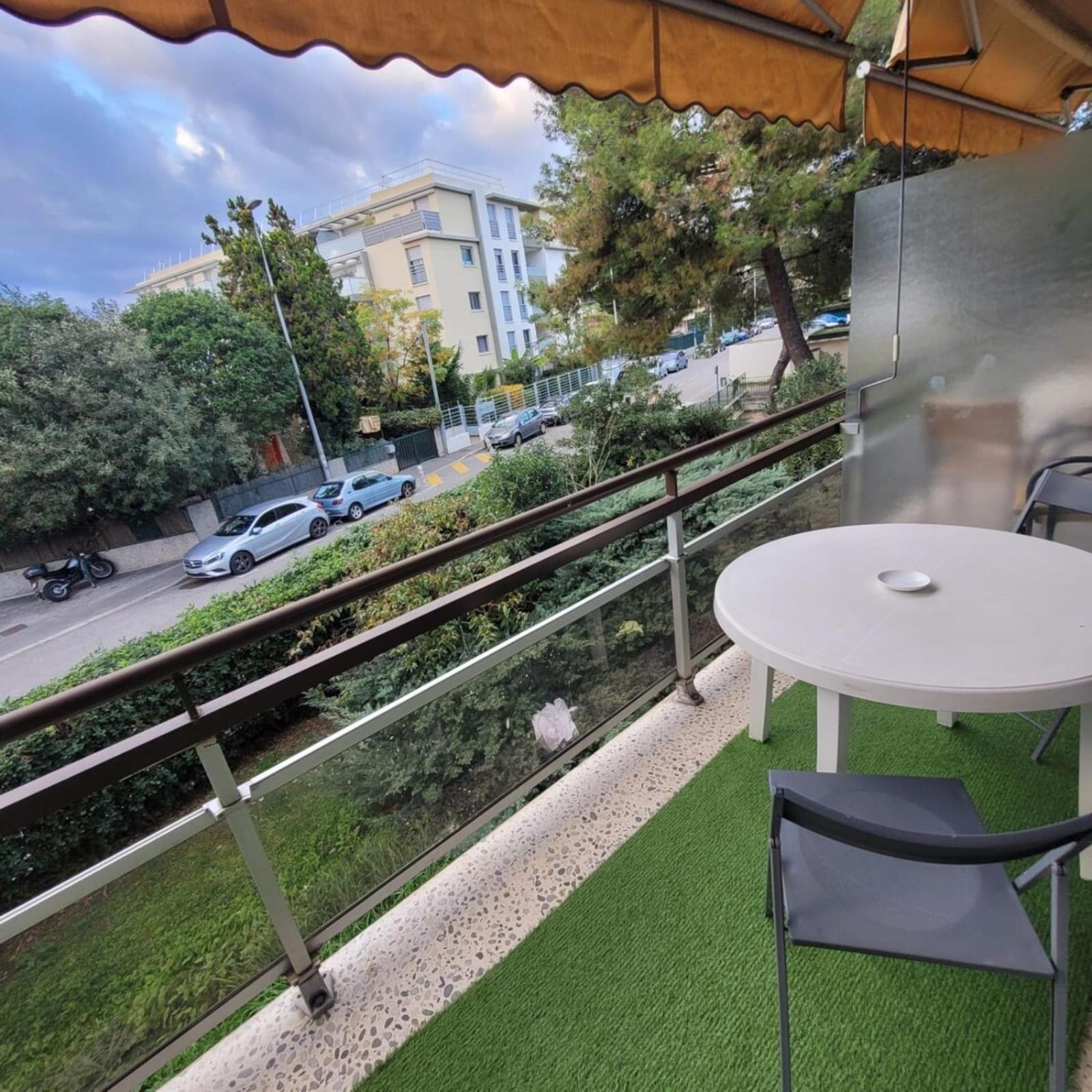 06U - Beautiful Studio In Residence - Swimming Pool And Tennis Court Saint-Laurent-du-Var Esterno foto